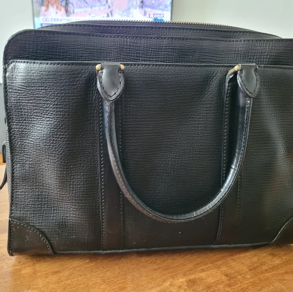 EUC Vintage Coach Metropolitan Commuter Double-zip Briefcase, black and brass - Picture 7 of 10